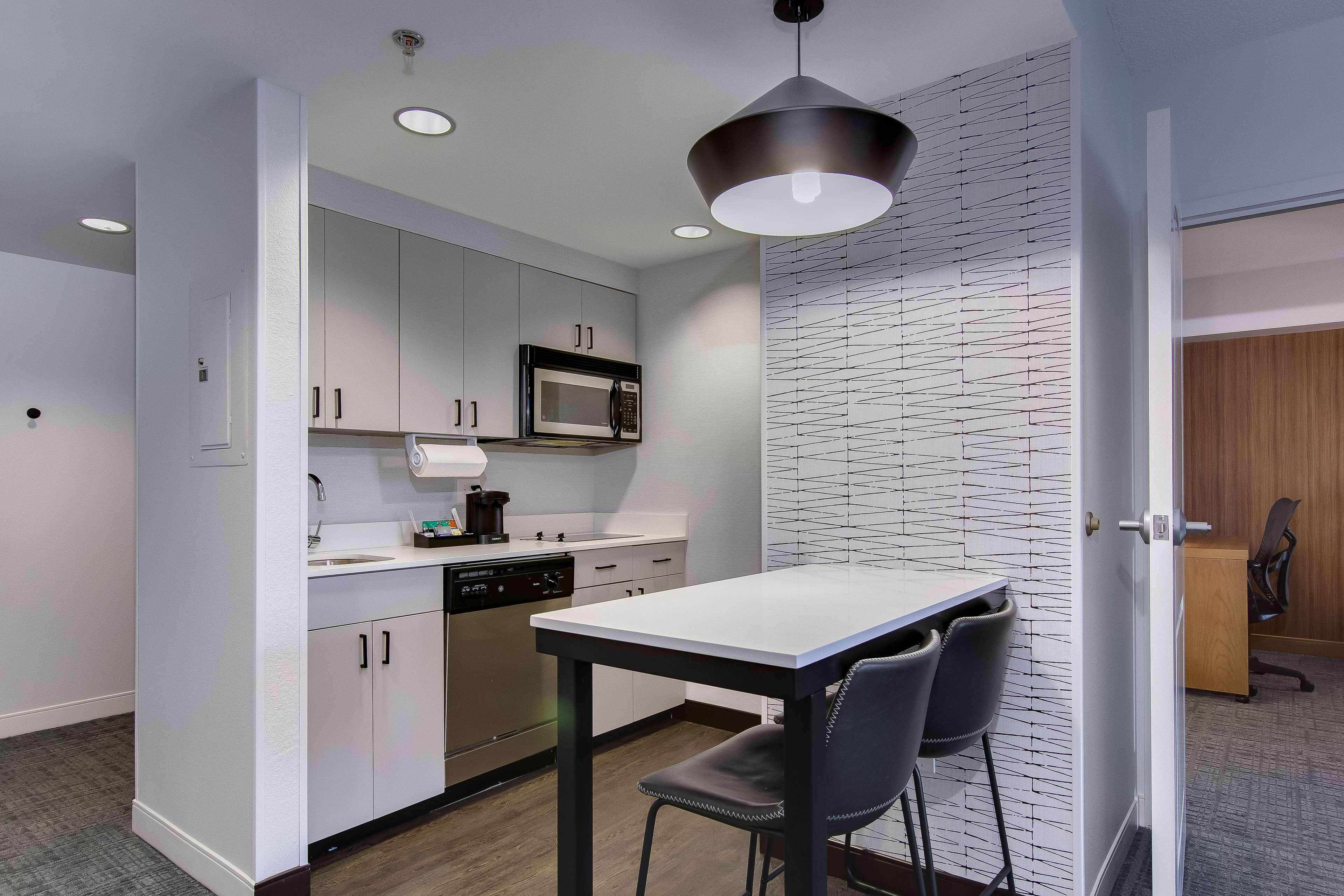 Homewood Suites By Hilton Louisville-East Eksteriør billede