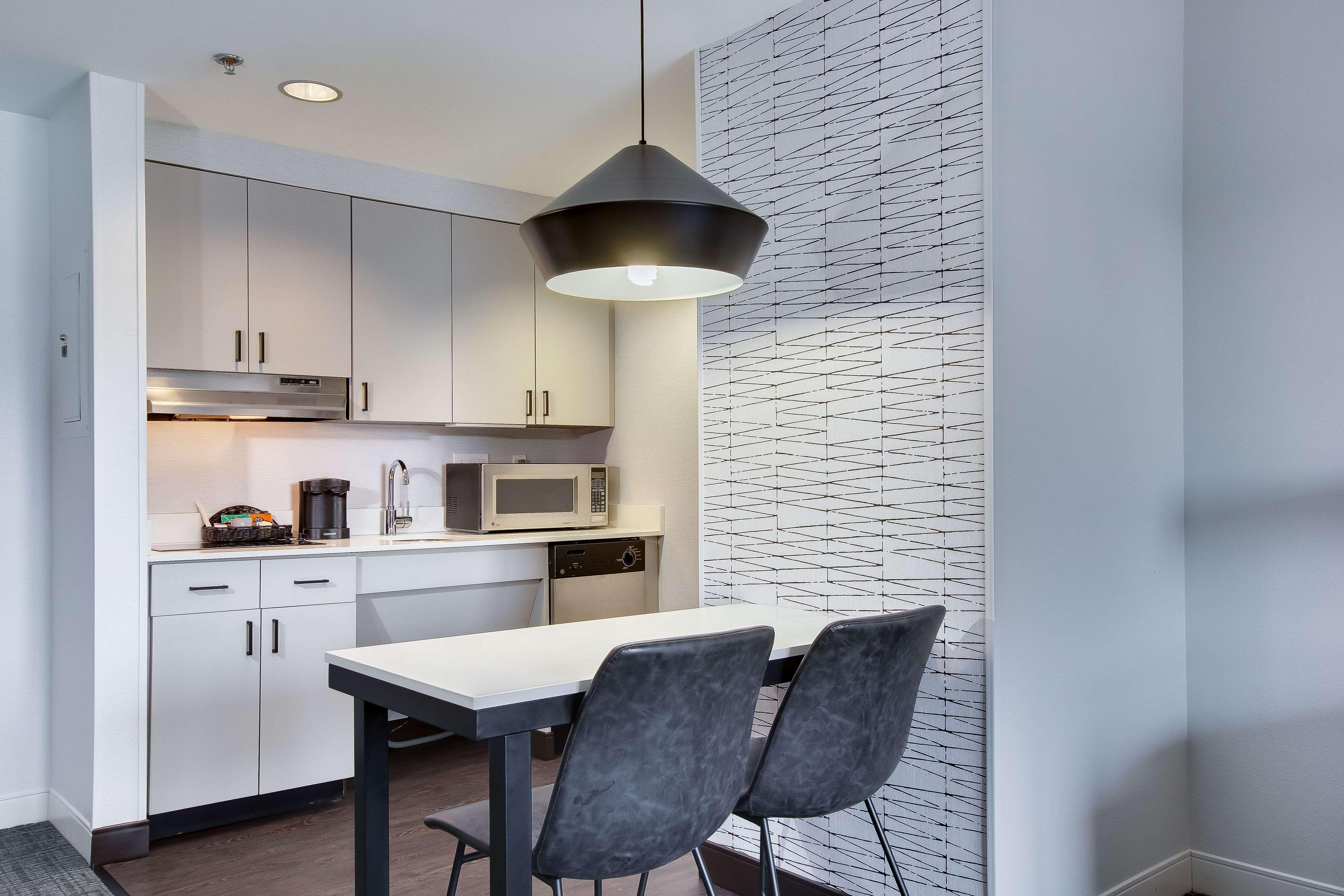 Homewood Suites By Hilton Louisville-East Eksteriør billede