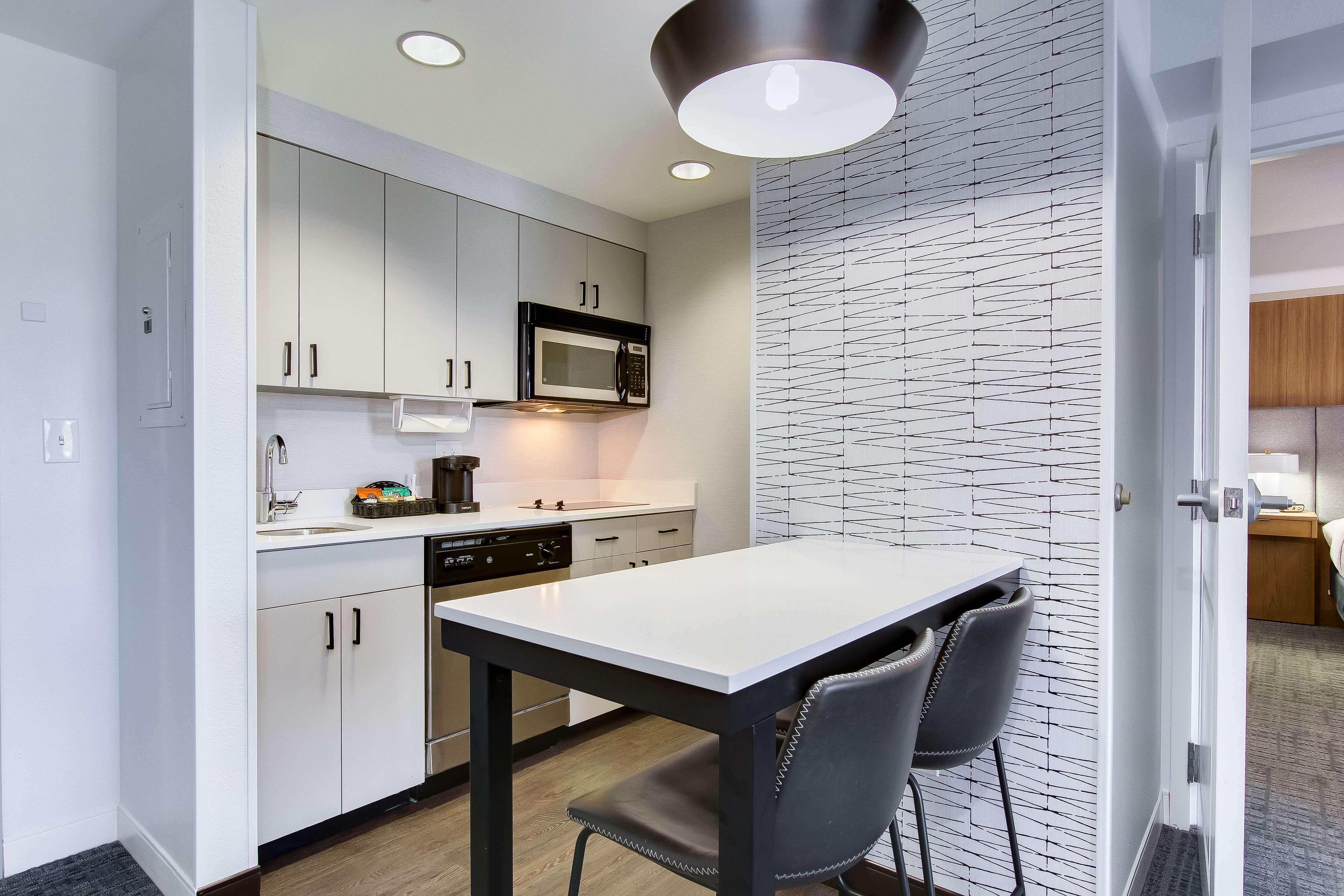Homewood Suites By Hilton Louisville-East Eksteriør billede